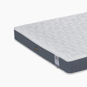 Pure Bed vzmetnica LUX COTTON – produktna fotografija, pogled na vogal z etiketo.